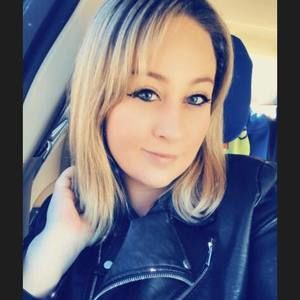 Meet your Posher, Kacey